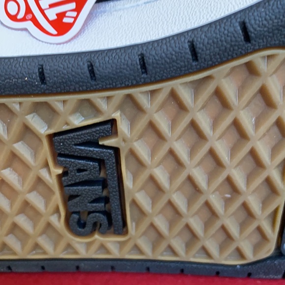 VANS DOCKET SUEDE BLACK/WHITE Men’s - Picture 5 of 16